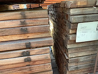 Okan hardhouten regels geschaafd 3350x70x40mm (140x) - afbeelding 3 van  3