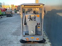 Okg - 2025 - dy-1400dp - straatveegmachine - afbeelding 7 van  10