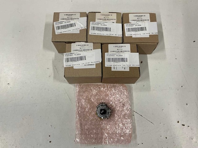 Oki printhead ml280e 42666401-p1 (5x) - afbeelding 1 van  4