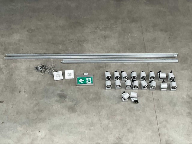 Oktalite - kalo - railverlichting met led spots en noodverlichting - afbeelding 9 van  12