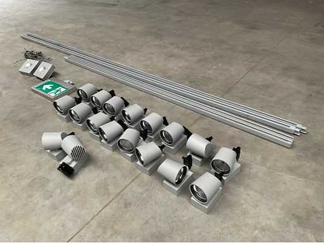 Oktalite - kalo - railverlichting met led spots en noodverlichting - afbeelding 3 van  12