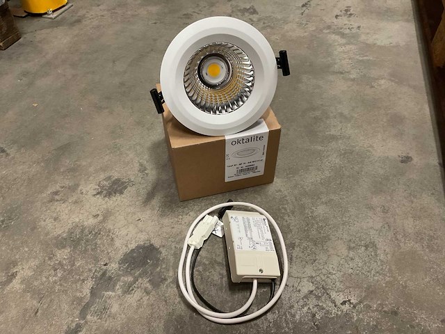 Oktalite tokop rf-mf 70 led inbouw downlighter (9x) - afbeelding 1 van  3