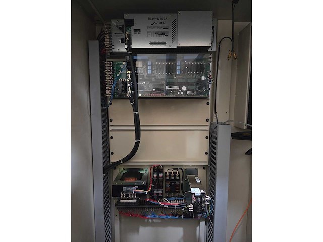 Okuma - 1994 - lb15ii-m - cnc-draaibank - afbeelding 21 van  48