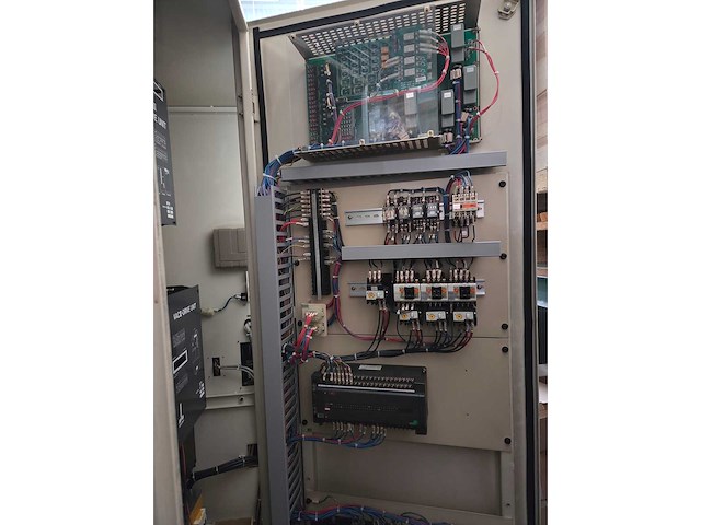 Okuma - 1994 - lb15ii-m - cnc-draaibank - afbeelding 23 van  48
