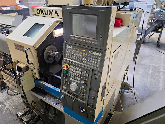 Okuma - 1998 - lcs-15 - cnc-draaibank - afbeelding 10 van  16