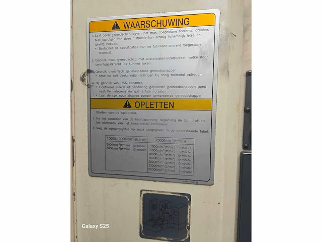 Okuma - 2000 - ma-60-hb - cnc freesmachine - afbeelding 1 van  33