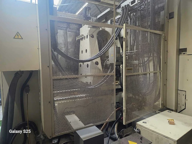 Okuma - 2000 - ma-60-hb - cnc freesmachine - afbeelding 9 van  33