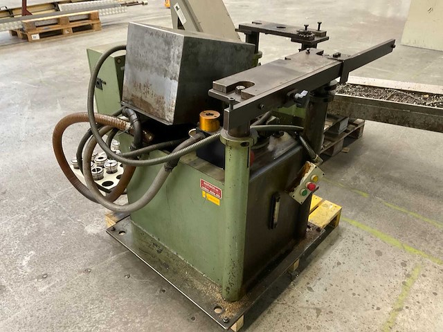 Okuma lc10-2s cnc-draaibank - afbeelding 8 van  25