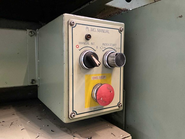 Okuma mc-4va cnc freesmachine - afbeelding 6 van  19