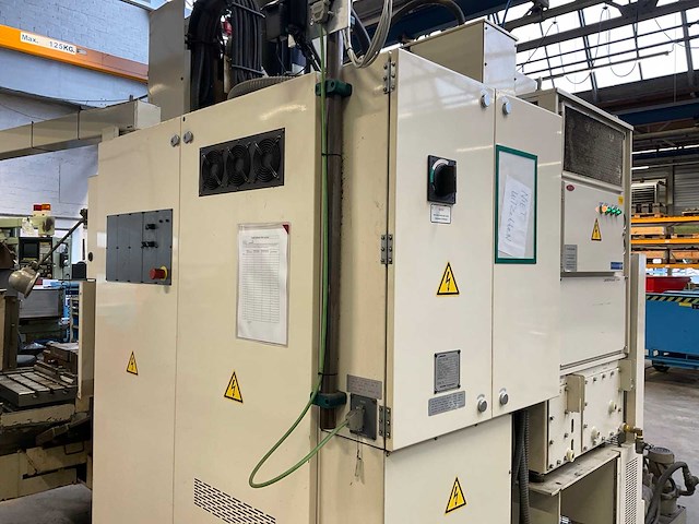 Okuma mc-50va cnc freesmachine - afbeelding 13 van  28
