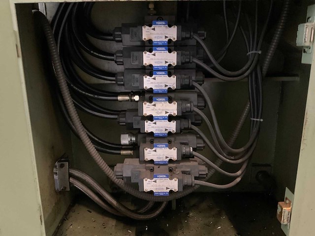 Okuma mc-5va cnc freesmachine - afbeelding 3 van  32