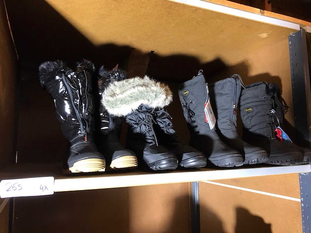 Olang sneeuwlaarzen (4x) - afbeelding 1 van  5