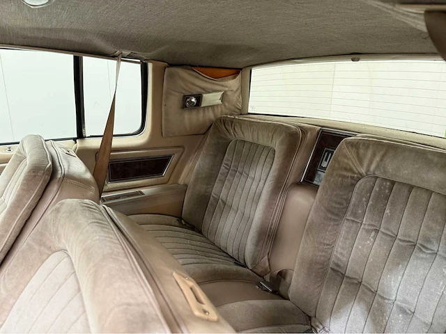 Oldsmobile - toronado - 5.0 3 ez 57 - oldtimer - 1982 - afbeelding 5 van  35