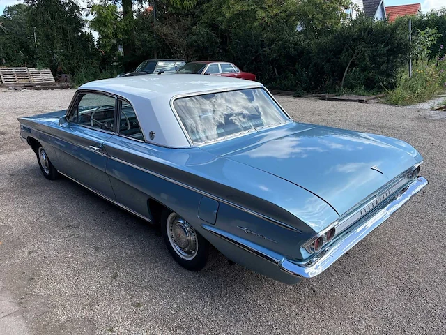Oldsmobile cutlass f85 coupe 215 v8 - oldtimer - afbeelding 10 van  69