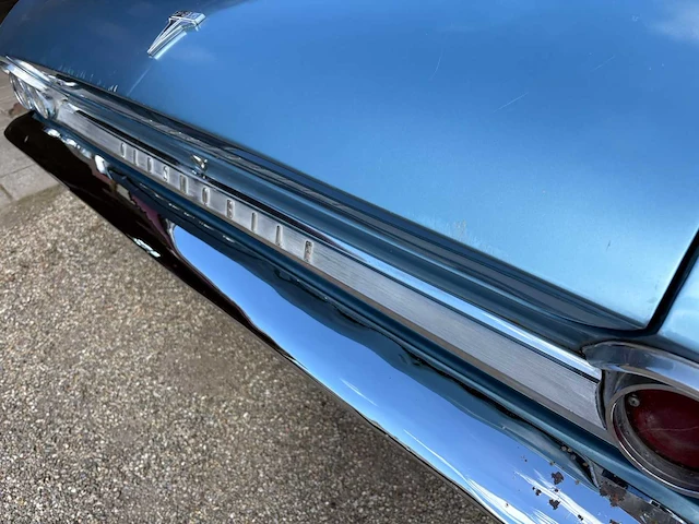 Oldsmobile cutlass f85 coupe 215 v8 - oldtimer - afbeelding 18 van  69