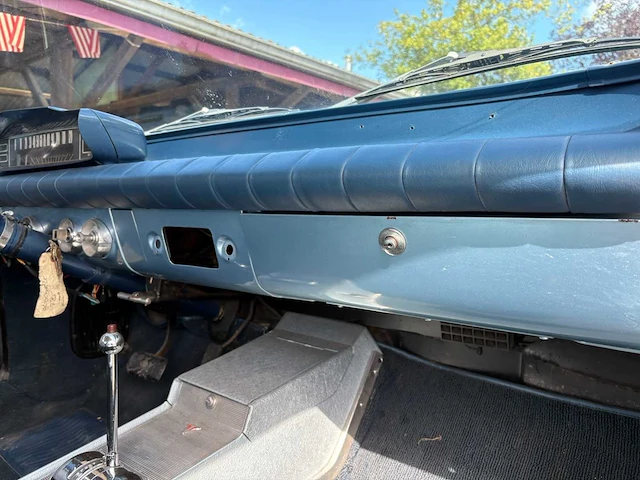 Oldsmobile cutlass f85 coupe 215 v8 - oldtimer - afbeelding 25 van  69