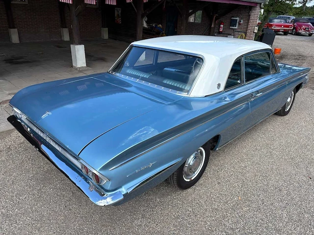 Oldsmobile cutlass f85 coupe 215 v8 - oldtimer - afbeelding 9 van  71
