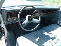 Oldtimer, chevrolet, caprice classic 4, lichtblauw, 1979 - afbeelding 12 van  156