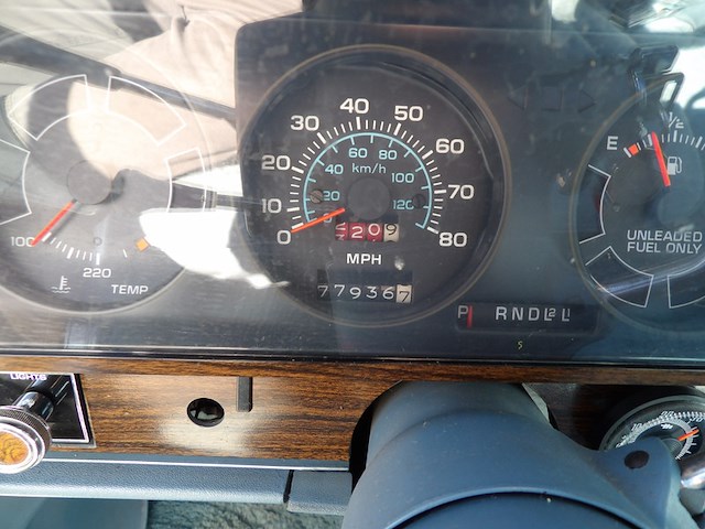 Oldtimer, chevrolet, caprice classic 4, lichtblauw, 1979 - afbeelding 14 van  156