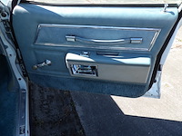 Oldtimer, chevrolet, caprice classic 4, lichtblauw, 1979 - afbeelding 56 van  156
