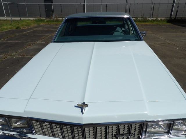 Oldtimer, chevrolet, caprice classic 4, lichtblauw, 1979 - afbeelding 65 van  156
