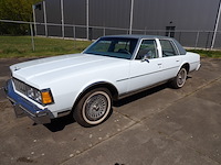 Oldtimer, chevrolet, caprice classic 4, lichtblauw, 1979 - afbeelding 69 van  156