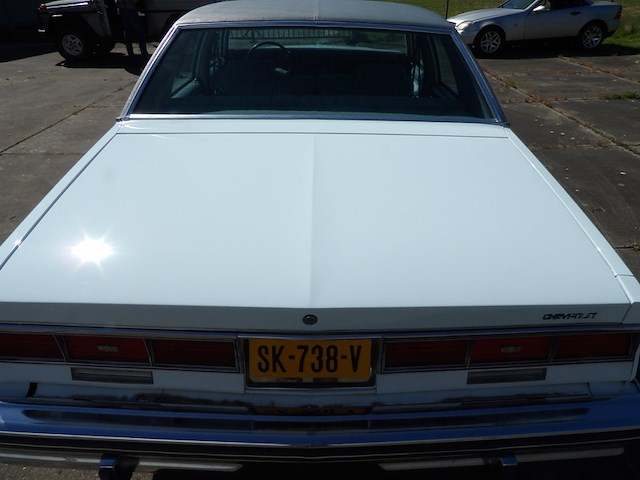 Oldtimer, chevrolet, caprice classic 4, lichtblauw, 1979 - afbeelding 86 van  156