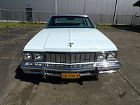 Oldtimer, chevrolet, caprice classic 4, lichtblauw, 1979 - afbeelding 80 van  156