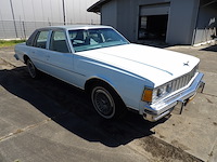 Oldtimer, chevrolet, caprice classic 4, lichtblauw, 1979 - afbeelding 91 van  156