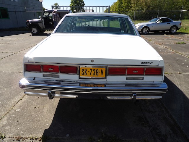 Oldtimer, chevrolet, caprice classic 4, lichtblauw, 1979 - afbeelding 124 van  156