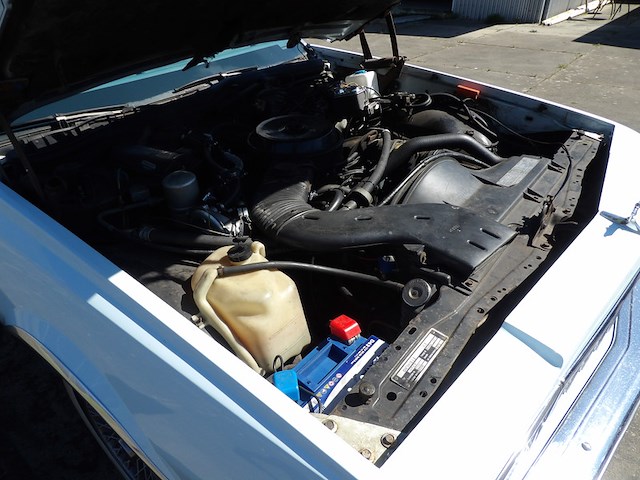 Oldtimer, chevrolet, caprice classic 4, lichtblauw, 1979 - afbeelding 145 van  156