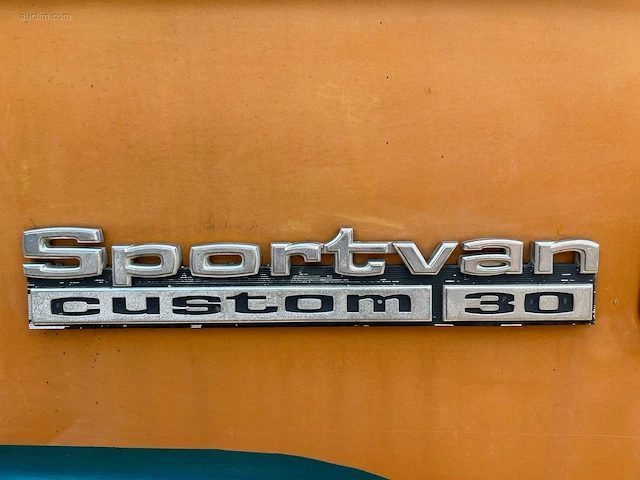 Oldtimer chevrolet sportsvan - afbeelding 7 van  26