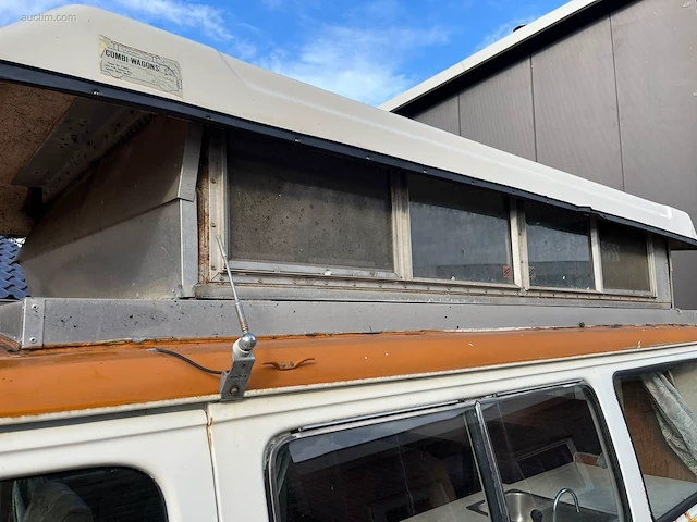 Oldtimer chevrolet sportsvan - afbeelding 15 van  26