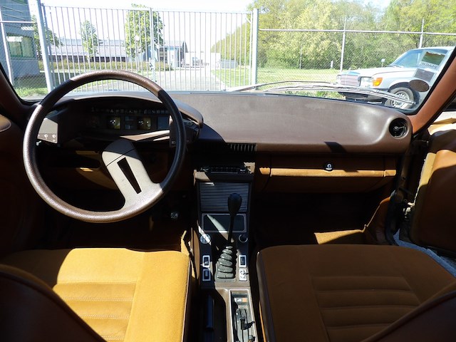 Oldtimer, citroën, cx 2000 mb, goud-metallic, 1974 - afbeelding 14 van  142