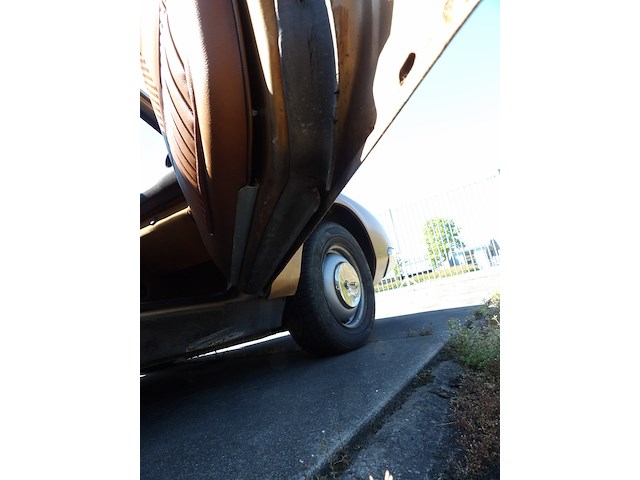 Oldtimer, citroën, cx 2000 mb, goud-metallic, 1974 - afbeelding 36 van  142