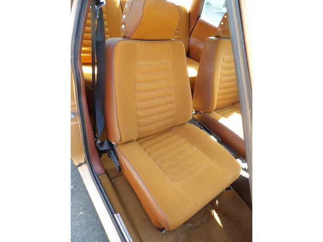 Oldtimer, citroën, cx 2000 mb, goud-metallic, 1974 - afbeelding 47 van  142
