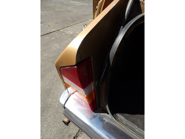 Oldtimer, citroën, cx 2000 mb, goud-metallic, 1974 - afbeelding 107 van  142