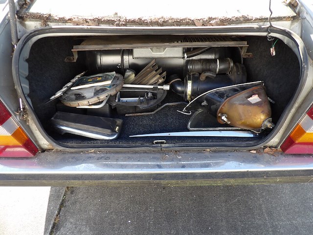 Oldtimer, citroën, cx 2200 matic, zilver-metallic, 1976 - afbeelding 3 van  190
