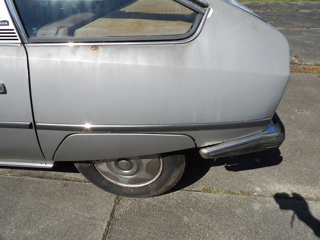 Oldtimer, citroën, cx 2200 matic, zilver-metallic, 1976 - afbeelding 12 van  190