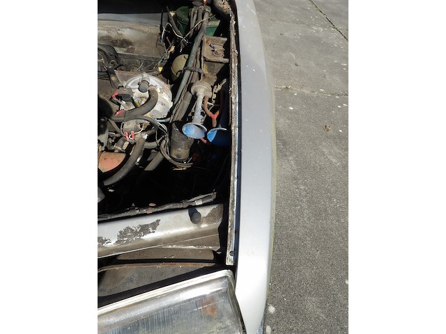 Oldtimer, citroën, cx 2200 matic, zilver-metallic, 1976 - afbeelding 38 van  190