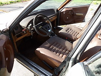 Oldtimer, citroën, cx 2200 matic, zilver-metallic, 1976 - afbeelding 39 van  190
