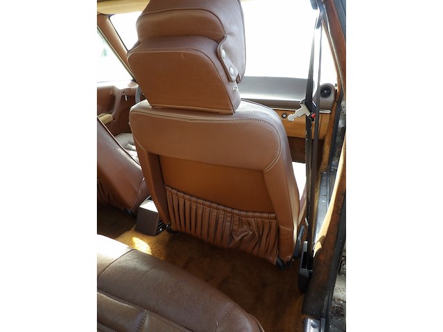 Oldtimer, citroën, cx 2200 matic, zilver-metallic, 1976 - afbeelding 71 van  190