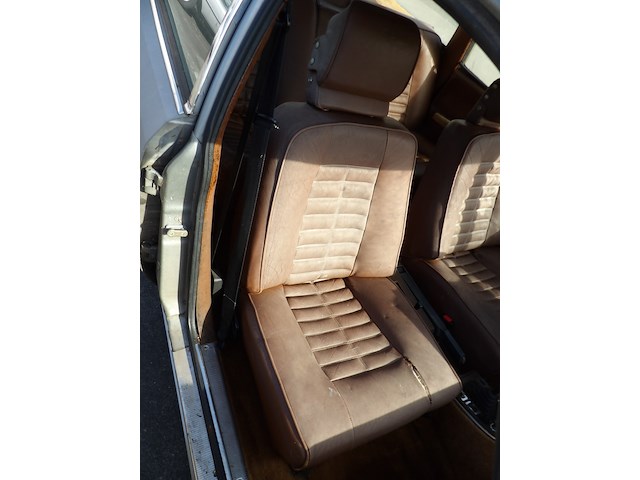 Oldtimer, citroën, cx 2200 matic, zilver-metallic, 1976 - afbeelding 75 van  190
