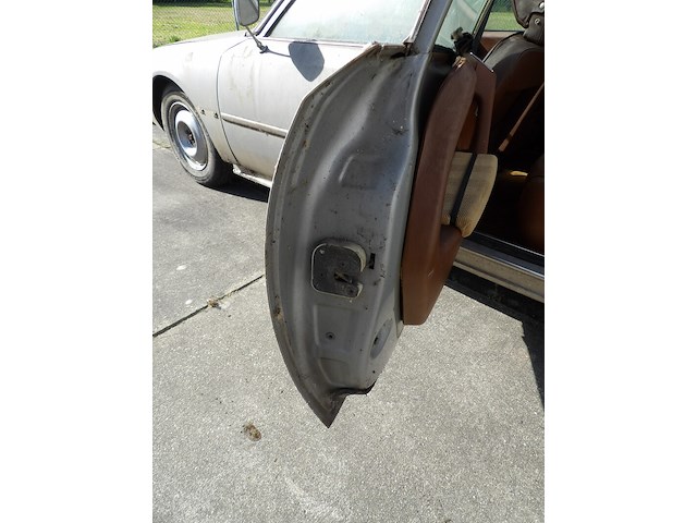 Oldtimer, citroën, cx 2200 matic, zilver-metallic, 1976 - afbeelding 138 van  190