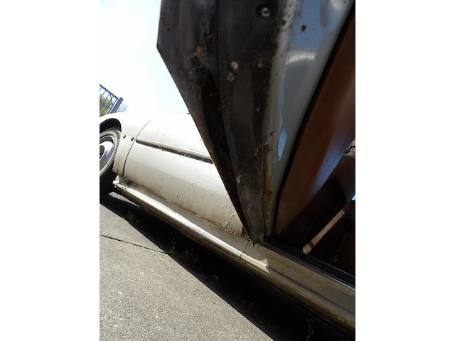 Oldtimer, citroën, cx 2200 matic, zilver-metallic, 1976 - afbeelding 139 van  190