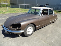 Oldtimer, citroën, ds 23 injection pallas, bruin-metallic, 1974 - afbeelding 15 van  168