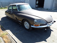 Oldtimer, citroën, ds 23 injection pallas, bruin-metallic, 1974 - afbeelding 17 van  168