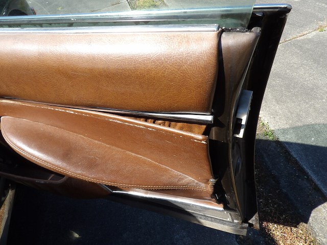 Oldtimer, citroën, ds 23 injection pallas, bruin-metallic, 1974 - afbeelding 58 van  168