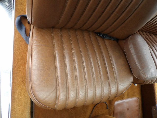 Oldtimer, citroën, ds 23 injection pallas, bruin-metallic, 1974 - afbeelding 133 van  168