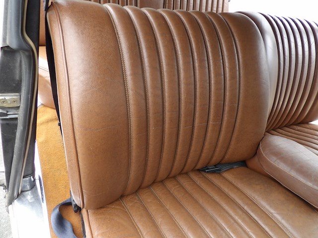 Oldtimer, citroën, ds 23 injection pallas, bruin-metallic, 1974 - afbeelding 134 van  168